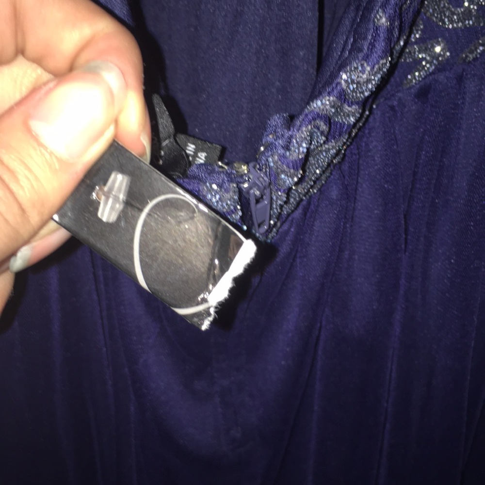 Navy blue prom dress - Picture 4 of 4